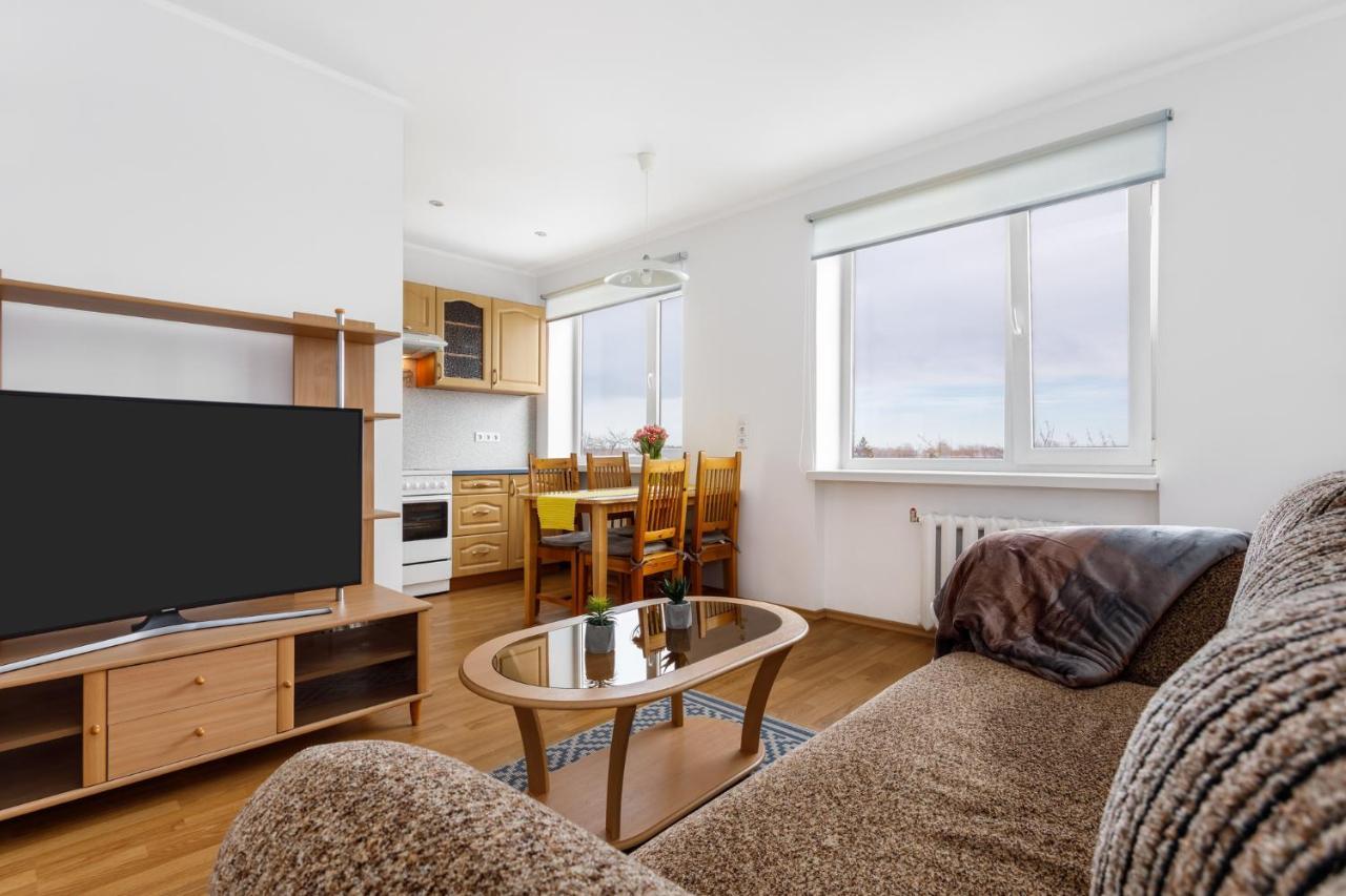 A. H. Tammsaare Puiestee Apartement 派尔努 外观 照片