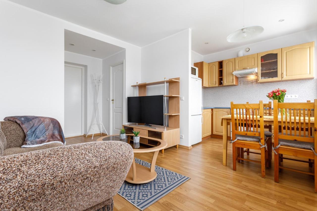 A. H. Tammsaare Puiestee Apartement 派尔努 外观 照片